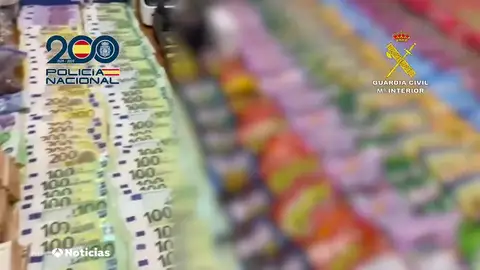 Desarticulada una organización dedicada a la venta por Internet de gominolas contaminadas con drogas de síntesis Desarticulada una organización dedicada a la venta por Internet de gominolas contaminadas con drogas de síntesis