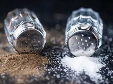 Pimienta y sal Pimienta y sal