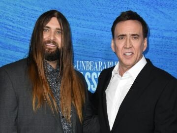 Nicolas Cage junto a su hijo Weston Cage