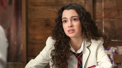 Esta noche en Hermanos: La vida de Asiye, a punto de cambiar para siempre, ¿Sarp llevará a cabo su venganza?