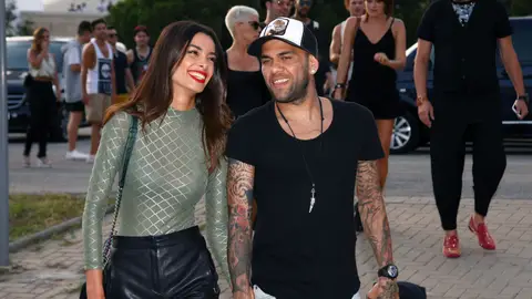 Dani Alves y Joana Sanz en 2016 Dani Alves y Joana Sanz en 2016
