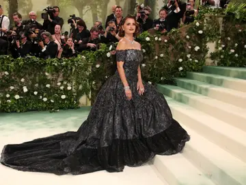 Penélope Cruz en la Met Gala 2024 Penélope Cruz en la Met Gala 2024