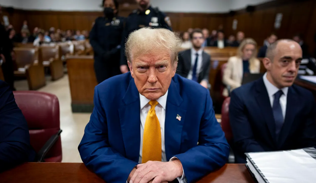 Donald Trump durante el juicio