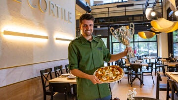 Dario Labella, premiado por ser el mejor pizzero