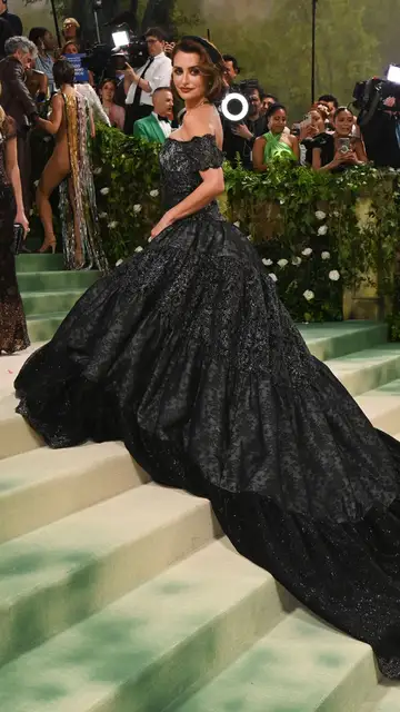 Penélope Cruz en la Met Gala 2024 Penélope Cruz en la Met Gala 2024