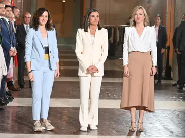Isabel Díaz Ayuso, la reina Letizia y Pilar Alegría Isabel Díaz Ayuso, la reina Letizia y Pilar Alegría