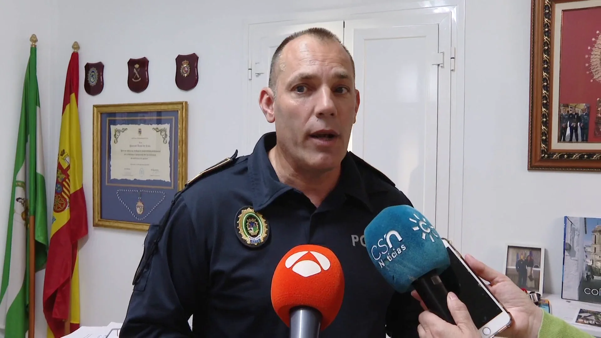 Jefe de Polic&iacute;a Local de Co&iacute;n
