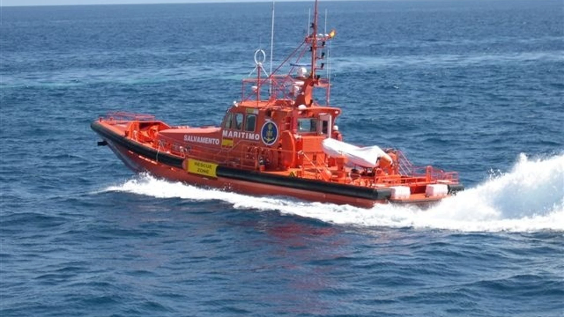 Embarcación de Salvamento Marítimo Embarcación de Salvamento Marítimo
