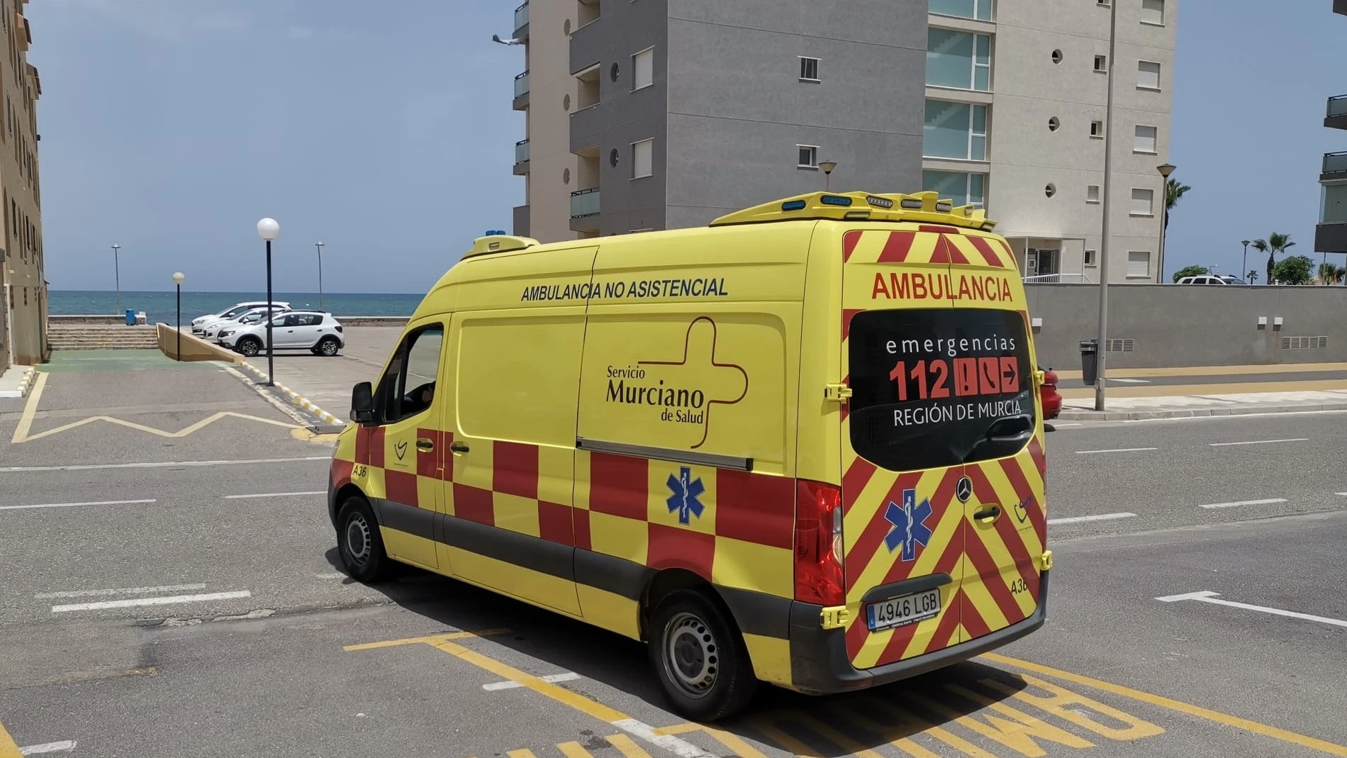 Imagen de archivo de una ambulancia de la Región de Murcia Imagen de archivo de una ambulancia de la Región de Murcia