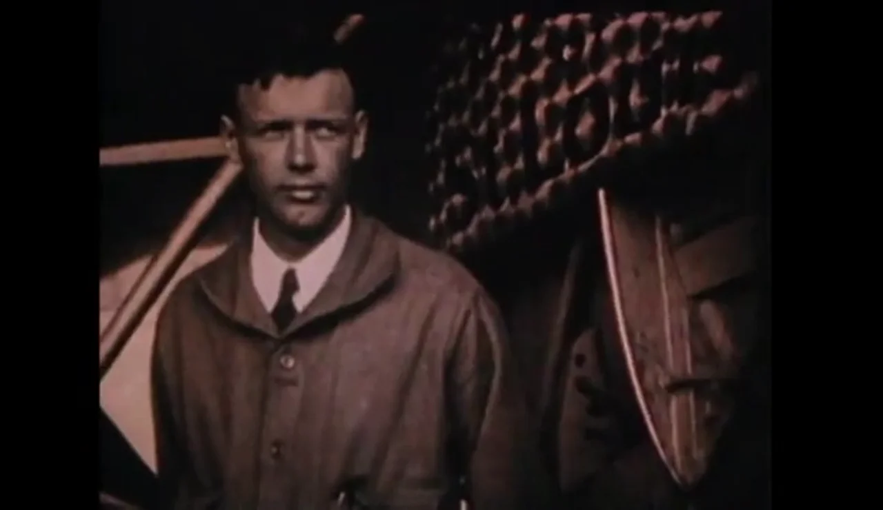 Charles Lindbergh primer vuelo sin escalas Nueva York a París