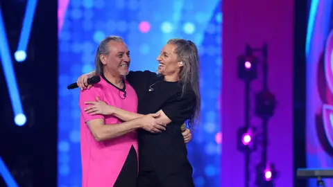 La reacción de Dioni a la imitación de Conchita como Camela La reacción de Dioni a la imitación de Conchita como Camela