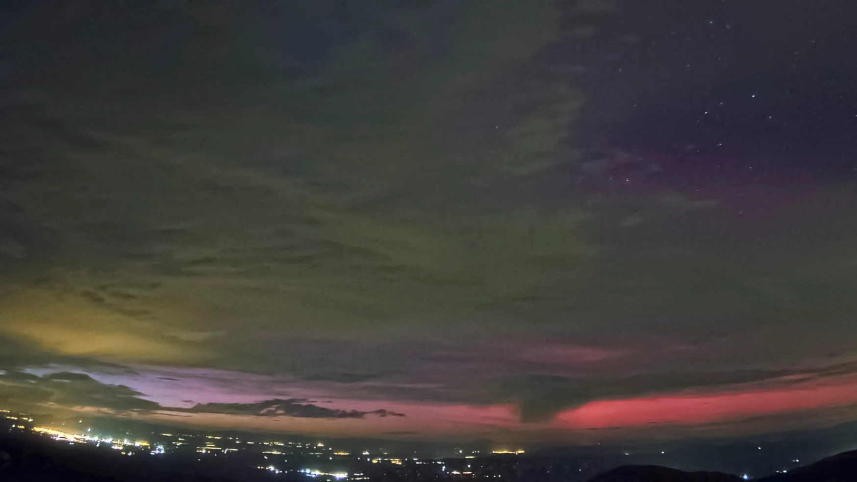 Imagen de la aurora boreal vista desde Almer&iacute;a