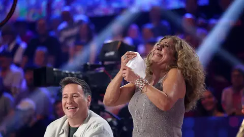 Lolita desvela que Bertín Osborne le devolvió 10.000 pesetas Lolita desvela que Bertín Osborne le devolvió 10.000 pesetas