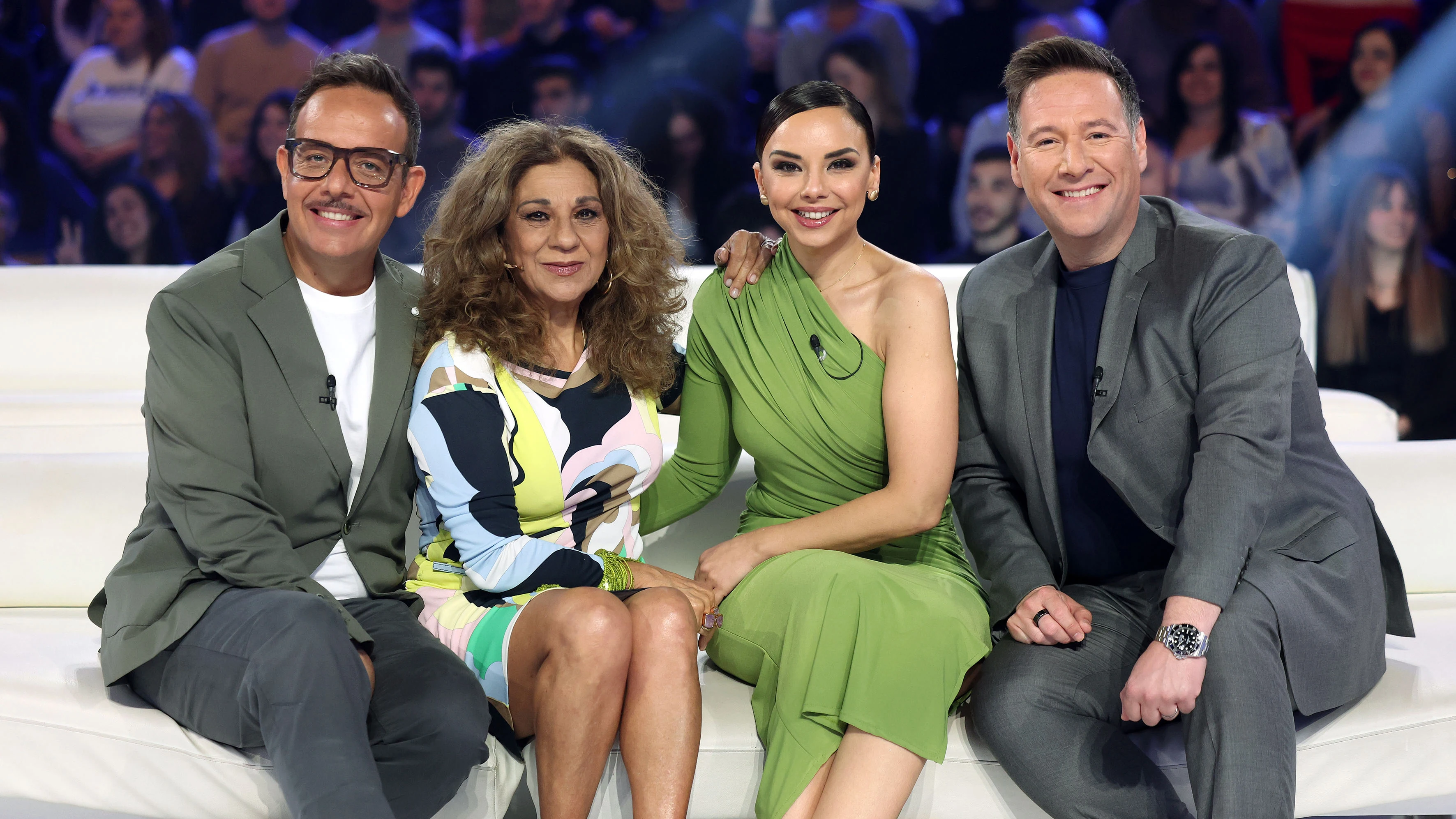 El homenaje de Chenoa, Lolita y Carlos Latre a Àngel Llàcer: "Es el alma de Tu cara me suena"