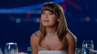 Kumru desprecia a su amiga Canan delante de Doğan: “¡Eres un tostón!”