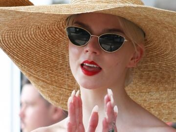 Anya Taylor-Joy a su llegada al Festival de Cannes