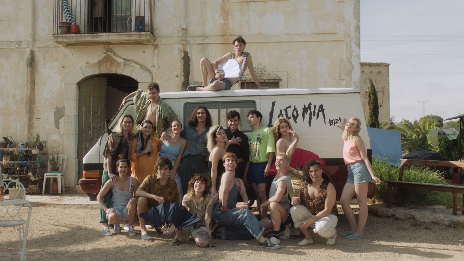 'Disco, Ibiza, Locomía', los alocados 90 llegan a los cines con lo nuevo de Ryan Reinolds o una buena lección de cine francés