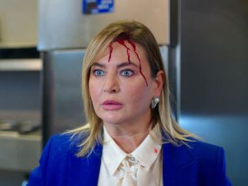 Şevval amenaza a Suzan con un cuchillo: "Te voy a matar como hice con Ahmet"