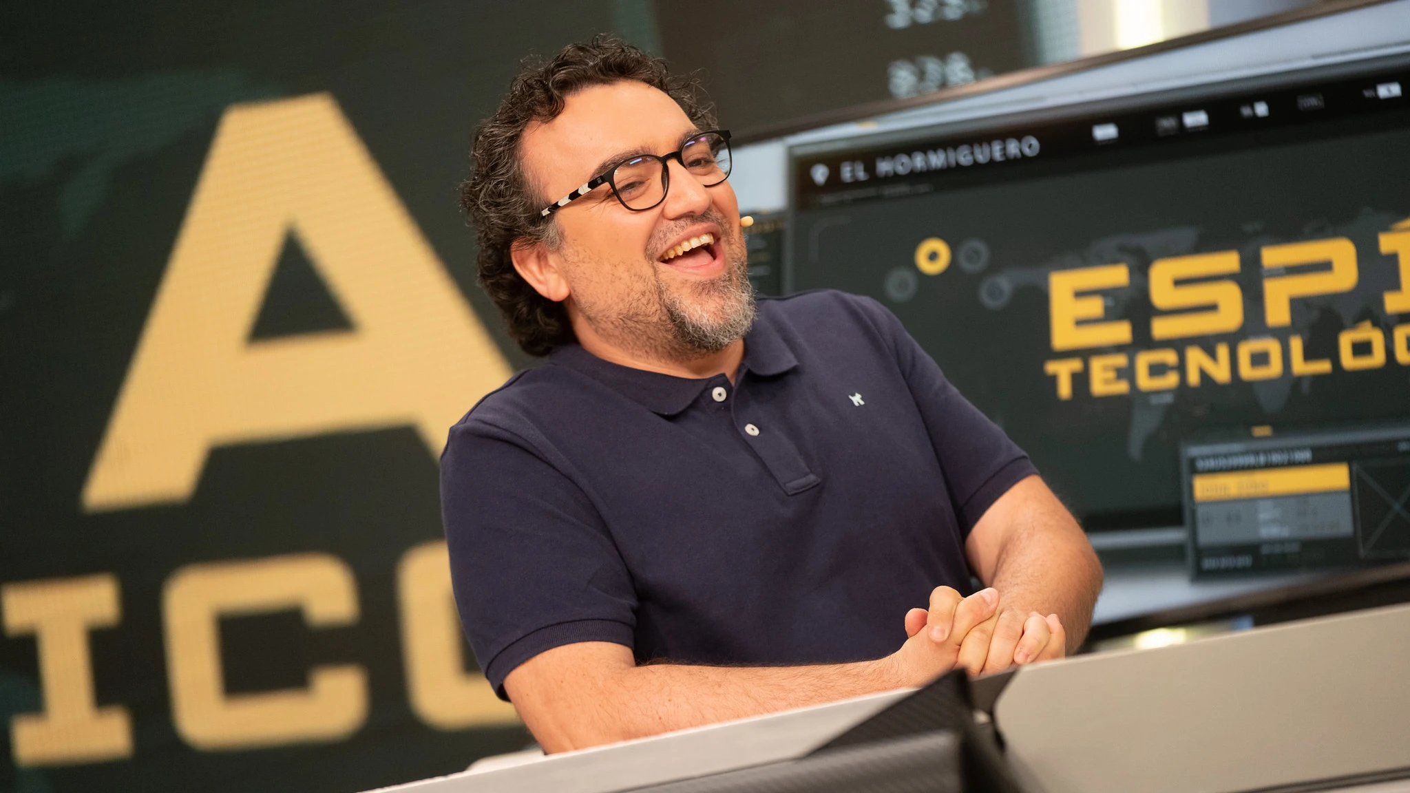 La preocupante afirmación de Suko en El Hormiguero: "La Inteligencia Artificial amenaza el futuro de la música" La preocupante afirmación de Suko en El Hormiguero: "La Inteligencia Artificial amenaza el futuro de la música"