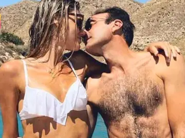 Ana Soria y Enrique Ponce preparan una gran boda: se casarán en Almería en primavera o junio de 2025 Ana Soria y Enrique Ponce preparan una gran boda: se casarán en Almería en primavera o junio de 2025