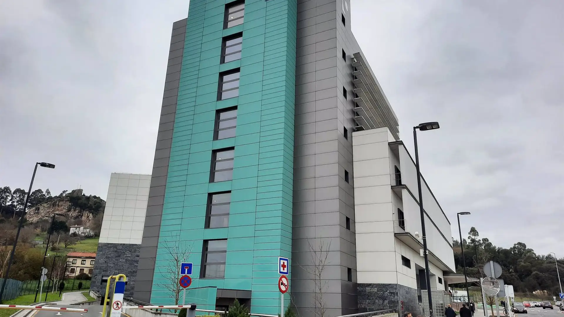 La Ertzaintza investiga un robo de fentanilo en el hospital de Urduliz (Bizkaia) La Ertzaintza investiga un robo de fentanilo en el hospital de Urduliz (Bizkaia)