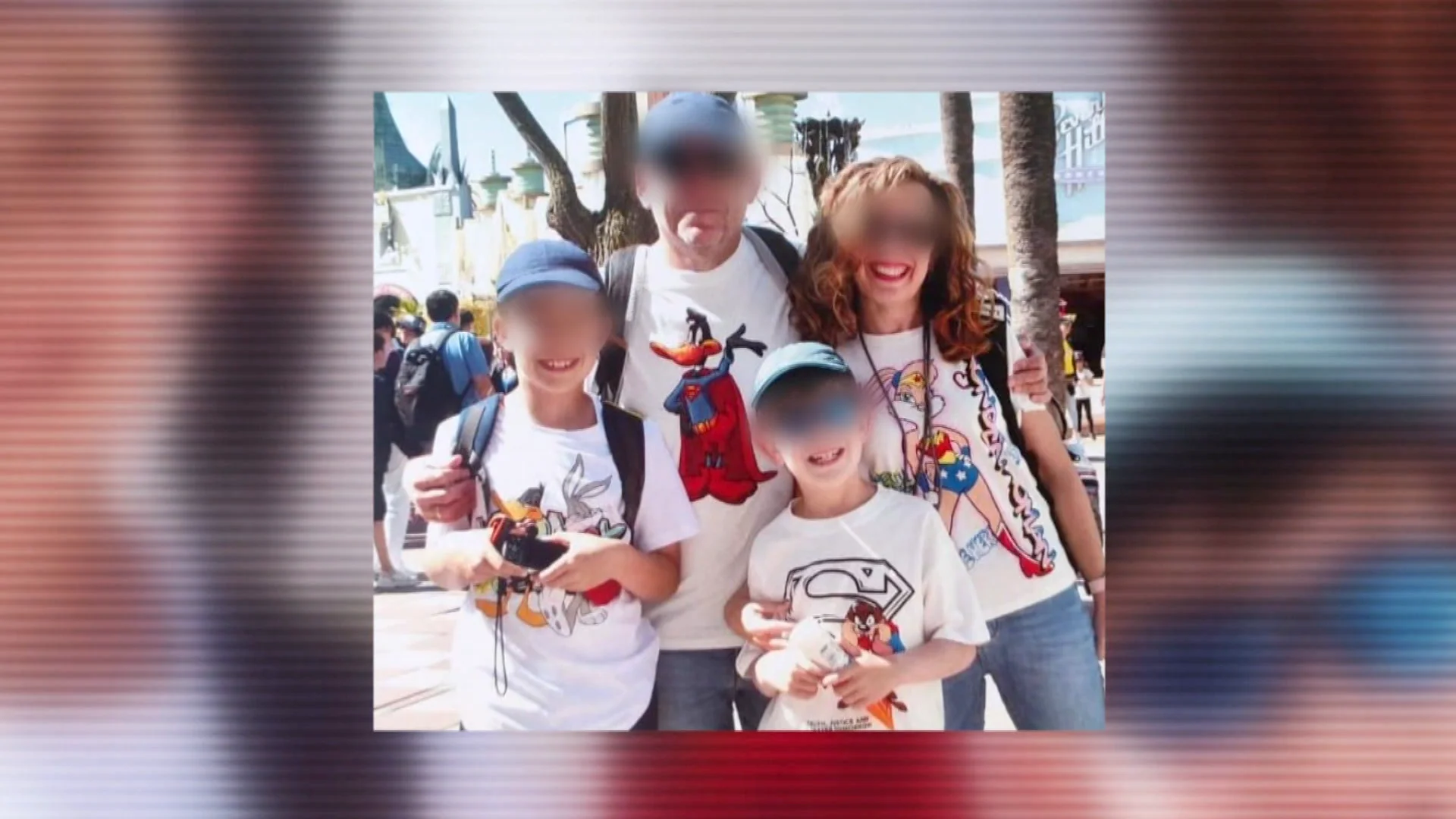 La familia de Antonio, el padre de los menores asesinados por su abuelo: "Dicen que está vivo, pero en otro mundo" La familia de Antonio, el padre de los menores asesinados por su abuelo: "Dicen que está vivo, pero en otro mundo"
