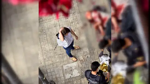 Mata a su tío a plena luz del día por desheredarlo: "Dos niñas pequeñas estaban presentes en el momento del asesinato" Mata a su tío a plena luz del día por desheredarlo: "Dos niñas pequeñas estaban presentes en el momento del asesinato"