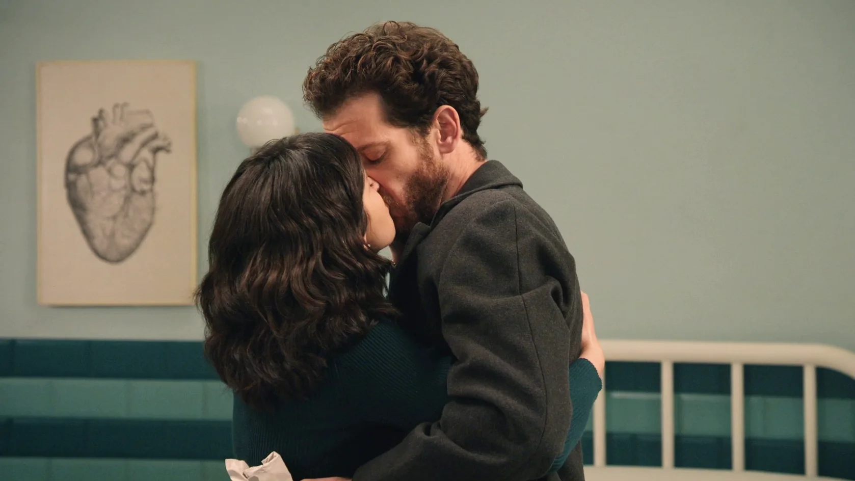 “Te llevaré siempre conmigo”: La desgarradora despedida de Luz y Luis que termina con un beso de película “Te llevaré siempre conmigo”: La desgarradora despedida de Luz y Luis que termina con un beso de película