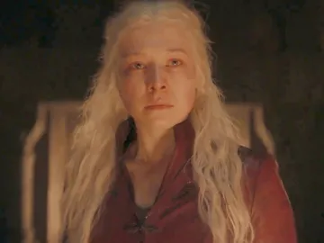 Emma D'Arcy como Rhaenyra en la temporada 2 de La Casa del Dragón Emma D'Arcy como Rhaenyra en la temporada 2 de La Casa del Dragón