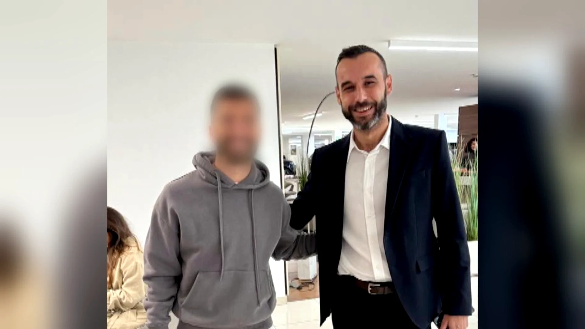 Desaparece un joven de 35 años en Quart de Poblat (Valencia) tras acudir a su trabajo: "No puede ser voluntaria" Desaparece un joven de 35 años en Quart de Poblat (Valencia) tras acudir a su trabajo: "No puede ser voluntaria"