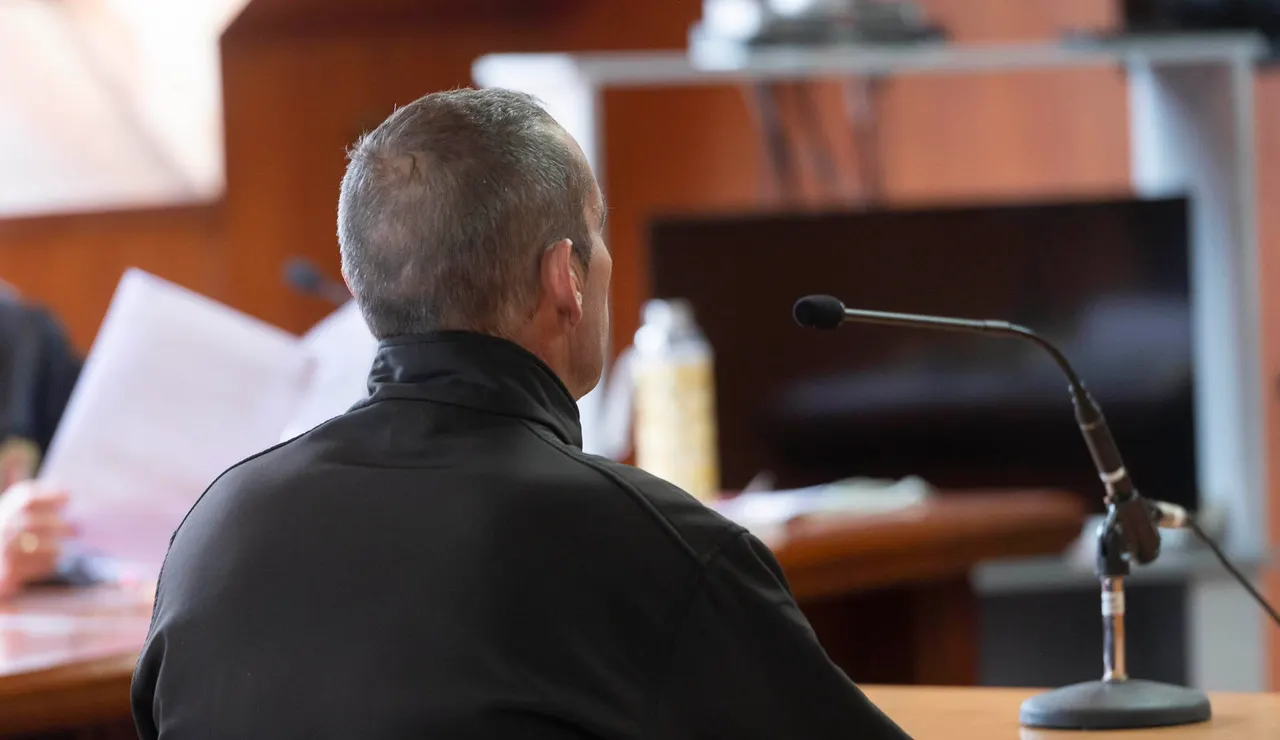 Imagen de archivo del juicio en la Audiencia de Cantabria al hombre al que se ha condenado a 13 años de prisión
