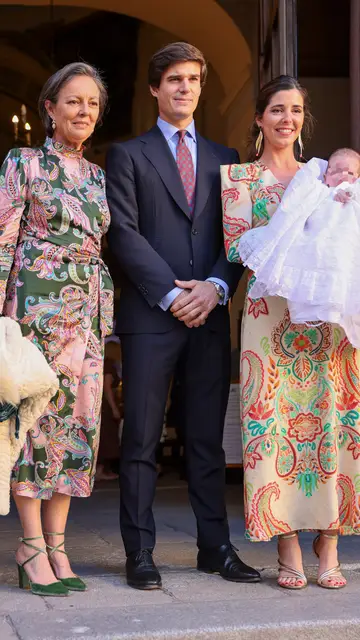 Matilde Solís, Carlos Fitz-James Stuart y Belén Corsini Matilde Solís, Carlos Fitz-James Stuart y Belén Corsini