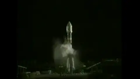 Lanzamiento de la nave 'Mars Express' Lanzamiento de la nave 'Mars Express'