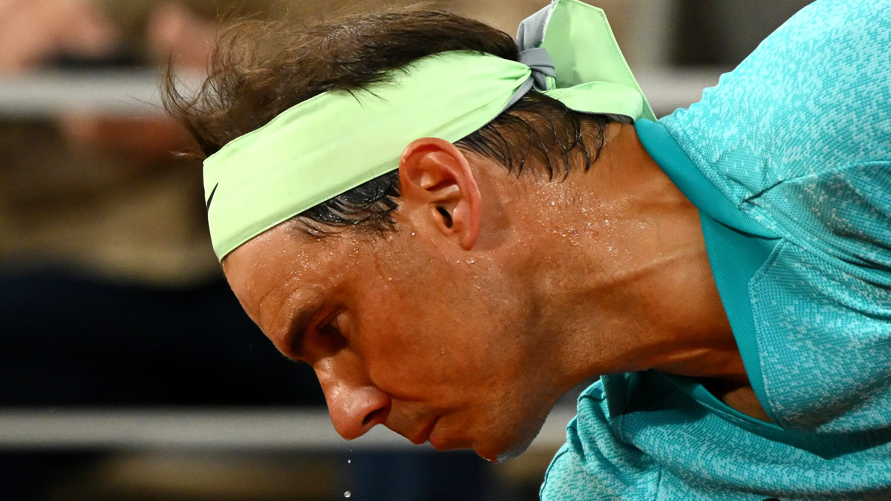 Rafa Nadal durante su partido de Roland Garros 2024 ante Alexander Zverev
