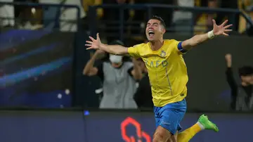 Cristiano Ronaldo celebra su gol ante el Al-Ittihad