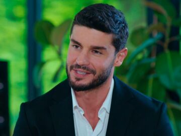 Un inesperado te quiero y una propuesta seria de amor entre &Ccedil;ağatay y Kumru