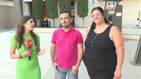 Adrián, el español atrapado en Cancún tras sufrir un infarto, está de vuelta en casa: "Estoy feliz de estar de vuelta" Adrián, el español atrapado en Cancún tras sufrir un infarto, está de vuelta en casa: "Estoy feliz de estar de vuelta"