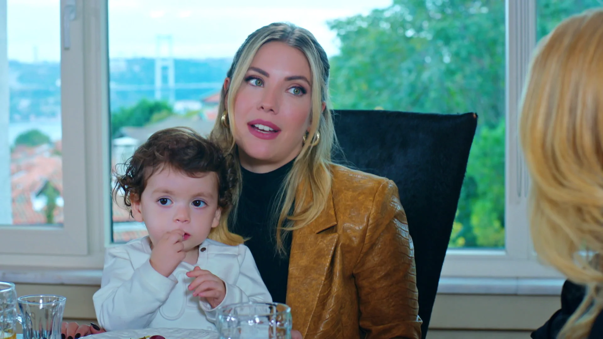 Una nueva vida para Yildiz: estos son sus planes tras iniciar los trámites de divorcio Una nueva vida para Yildiz: estos son sus planes tras iniciar los trámites de divorcio