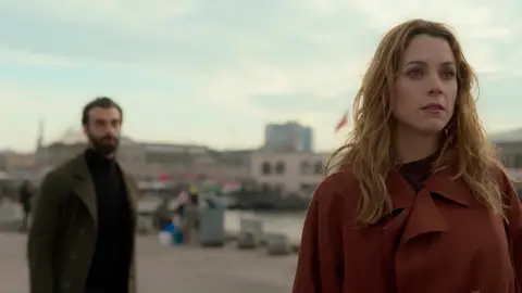 “¿Y si me ayudas a cambiar de vida?”: Yaman intenta convencer a Olivia “¿Y si me ayudas a cambiar de vida?”: Yaman intenta convencer a Olivia