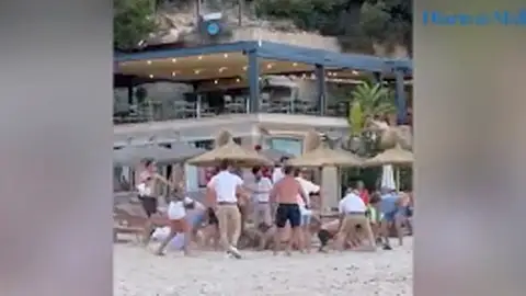 Una despedida de soltero en Mallorca acaba en una pelea multitudinaria en un restaurante con 8 detenidos Una despedida de soltero en Mallorca acaba en una pelea multitudinaria en un restaurante con 8 detenidos