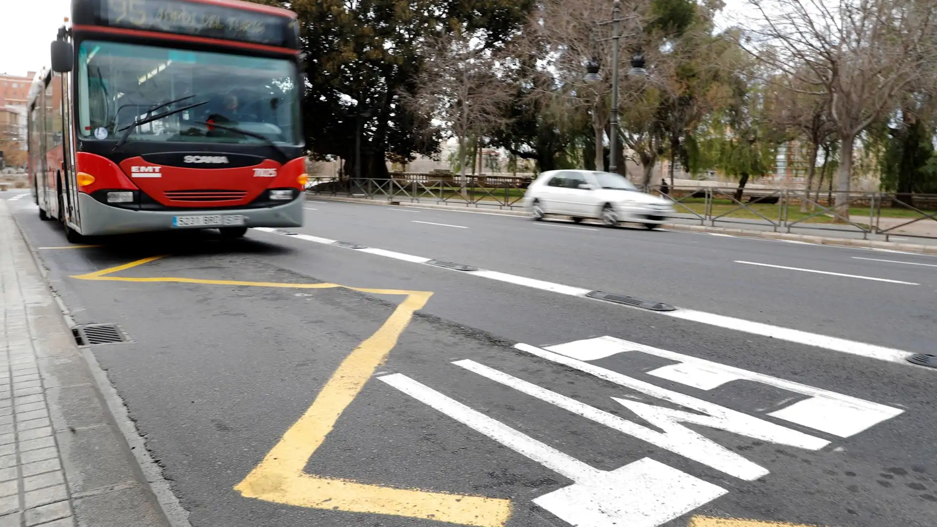 Nace un beb&eacute; en un autob&uacute;s de EMT Valencia