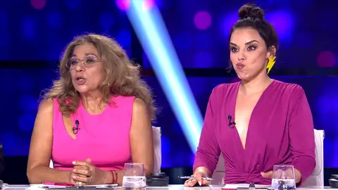 “No me he podido concentrar”: La inaudita razón por la que Chenoa y Lolita piden repetir la imitación de Supremme de Luxe “No me he podido concentrar”: La inaudita razón por la que Chenoa y Lolita piden repetir la imitación de Supremme de Luxe