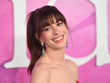 Anne Hathaway Anne Hathaway