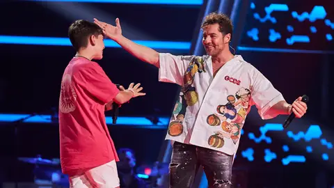 ¡Vota por tu favorito! Estos son los mejores momentos de las seis noches de Audiciones a ciegas de La Voz Kids David Bisbal y Sergio cantando 'Si tú la quieres' en La Voz Kids