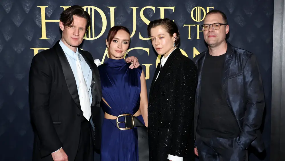 Matt Smith, Olivia Cooke, Emma D'Arcy y Mark James en la premiere de la temporada 2 de La Casa del Dragón