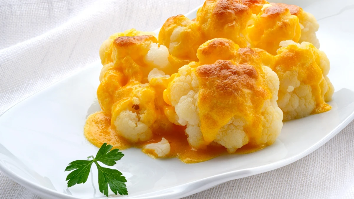 Receta de coliflor gratinada con salsa holandesa, de Karlos Arguiñano Receta de coliflor gratinada con salsa holandesa, de Karlos Arguiñano