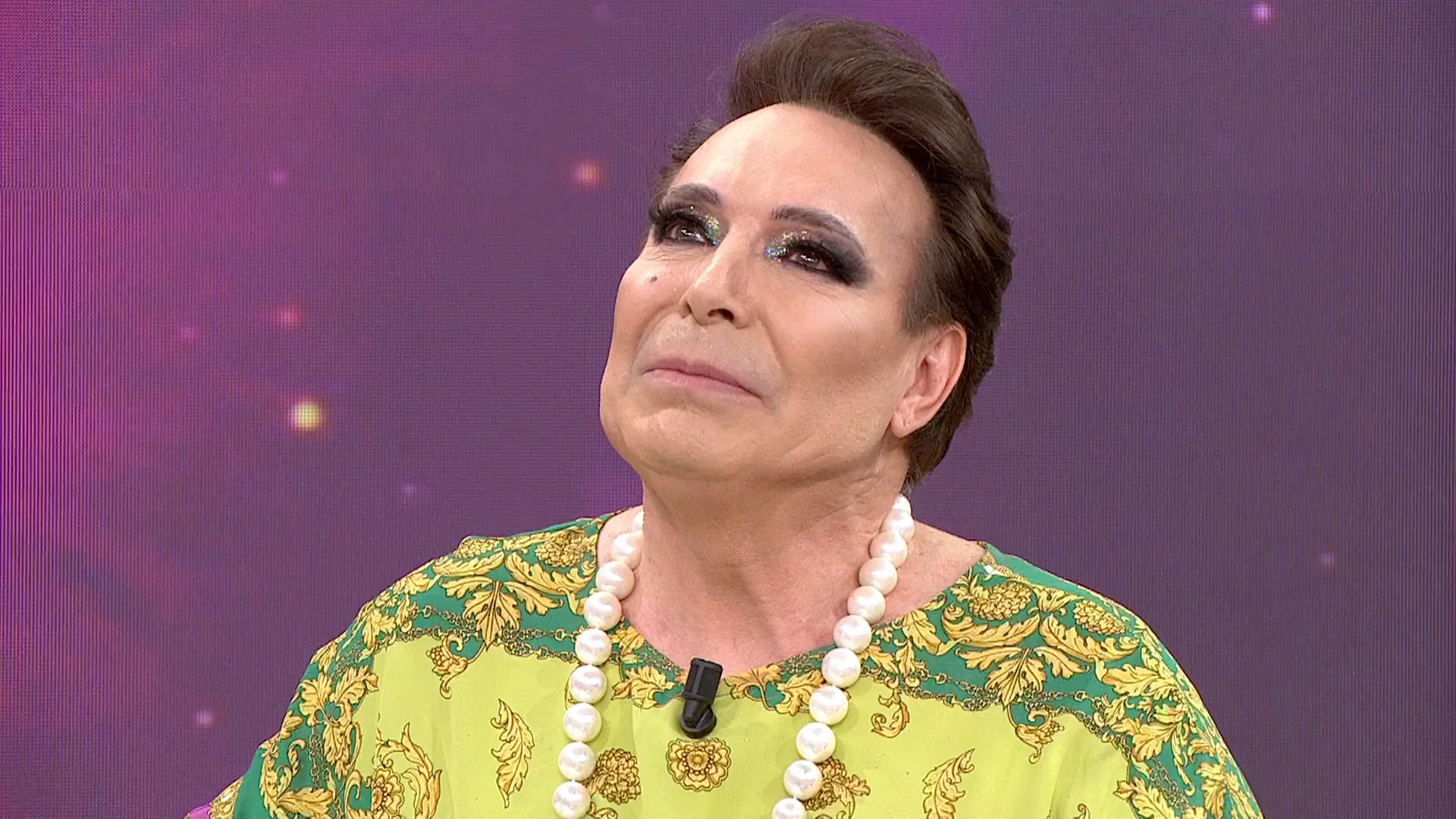El maestro Joao se emociona recordando la reacción de su madre a su actuación como drag queen: "Lo aprobó" El maestro Joao se emociona recordando la reacción de su madre a su actuación como drag queen: "Lo aprobó"