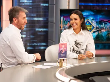 Dormirse con una luz roja: la clave de Cristina Pedroche para descansar mejor por las noches Dormirse con una luz roja: la clave de Cristina Pedroche para descansar mejor por las noches