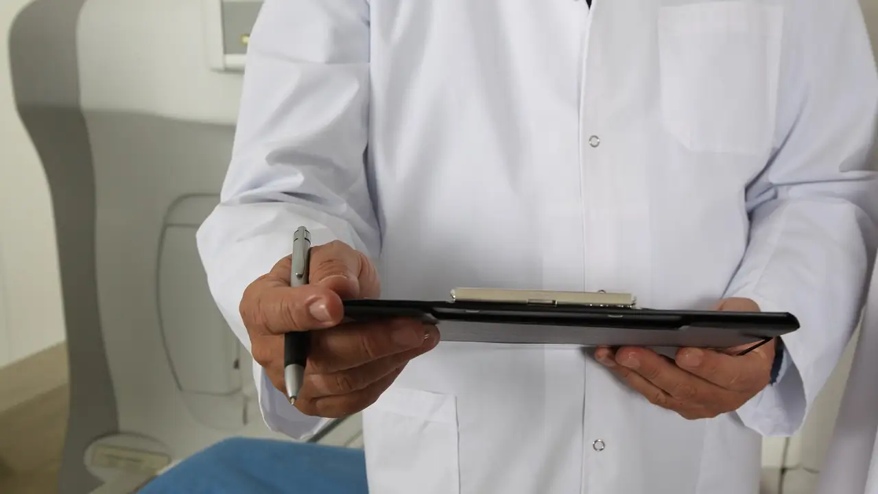 Imagen de un m&eacute;dico