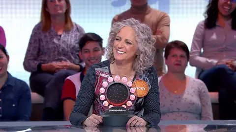 ¿Cantar en prosa? La desternillante forma de interpretar de Vicky que le da su primera victoria en La Pista ¿Cantar en prosa? La desternillante forma de interpretar de Vicky que le da su primera victoria en La Pista